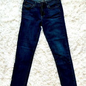 Paige Skyline Ankle Peg Jeans Size 28 like new